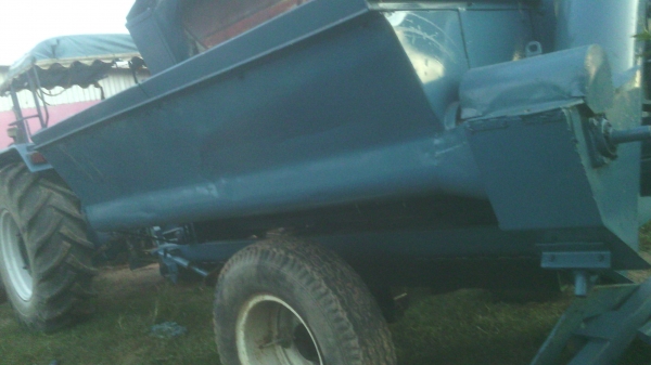 ขายเครื่องสีข้าวสภาพสวยพร้อมลุยงานใส่รถไถ