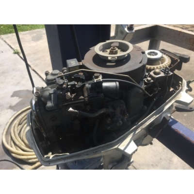 ขายเครื่องเรือเร็ว Honda 5แรงม้า 4จังหวะ มือสองจากญี่ปุ่น ไม่เคยใช้ในไทยมาก่อน