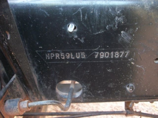 ISUZU NPR115 รถห้างแท้ รถสีเดิม เครื่องดี ขับดี ครัทซีสวย รถพร้อมใช้งาน