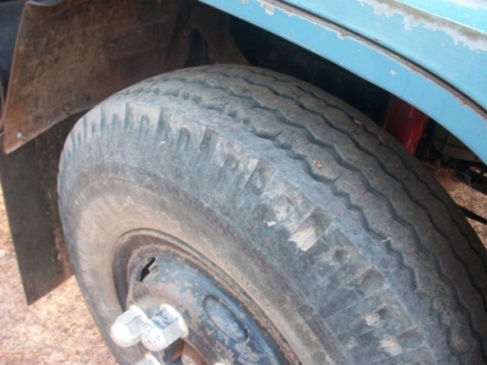 ISUZU NPR115 รถห้างแท้ รถสีเดิม เครื่องดี ขับดี ครัทซีสวย รถพร้อมใช้งาน