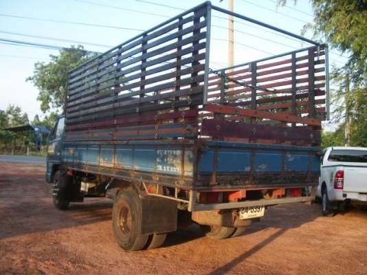 ISUZU NPR115 รถห้างแท้ รถสีเดิม เครื่องดี ขับดี ครัทซีสวย รถพร้อมใช้งาน