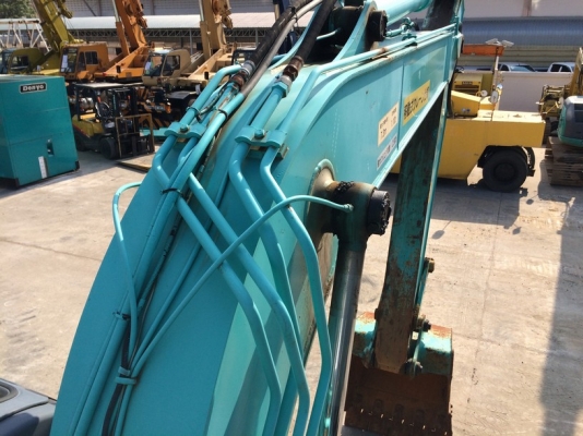 SK135SR-1ES-YY04-07957-YR2006-3952 ชม. ถึงไทยแล้วครับ สวย ๆ ไม่แพง