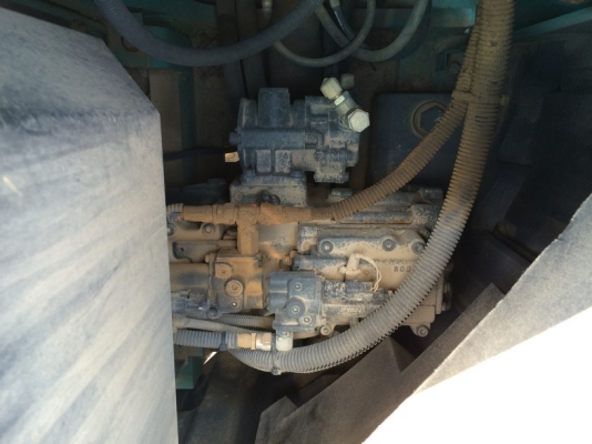 SK135SR-1ES-YY04-07957-YR2006-3952 ชม. ถึงไทยแล้วครับ สวย ๆ ไม่แพง