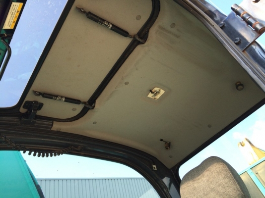 SK135SR-1ES-YY04-07957-YR2006-3952 ชม. ถึงไทยแล้วครับ สวย ๆ ไม่แพง