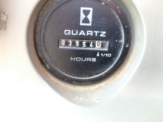 SK135SR-1ES-YY04-07957-YR2006-3952 ชม. ถึงไทยแล้วครับ สวย ๆ ไม่แพง