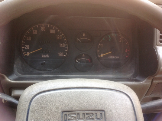 ขายรถ 6 ล้อดั๊ม ISUZU NPR 120 แรง เครื่องดี แชสซีสวยทั้งเส้น รถสวยพร้อมใช้งาน เอกสารพร้อมโอน ( ขอบคุ