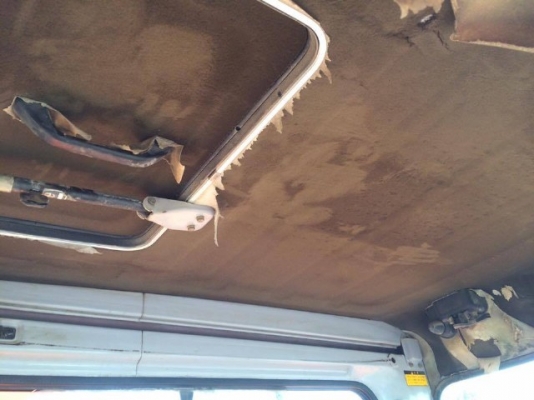 ขายรถแบคโฮ HITACHI EX100-2 สภาพสวยพร้อมใช้งาน รถนอกนำเข้าเองจากญี่ปุ่น มีVDOการทำงานครับ