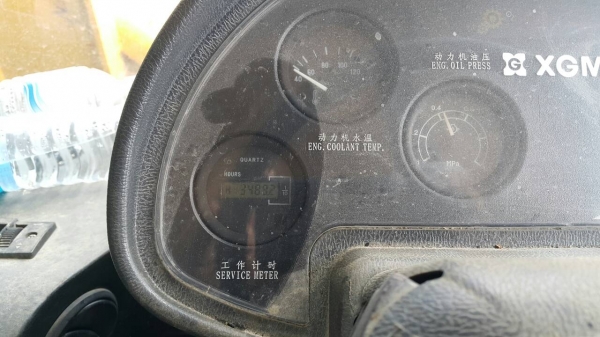 ขายรถตักล้อยาง XGMA รุ่น.KG932.lll ดิสเบรคหน้า หลัง 2 เพลา ใช้งานแค่ 3400 ช.ม เครื่อง ปั้มดี ราคา.750000 ต่อรอง สนใจรีบจองด่วน