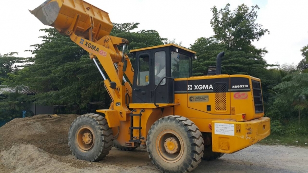 ขายรถตักล้อยาง XGMA รุ่น.KG932.lll ดิสเบรคหน้า หลัง 2 เพลา ใช้งานแค่ 3400 ช.ม เครื่อง ปั้มดี ราคา.750000 ต่อรอง สนใจรีบจองด่วน