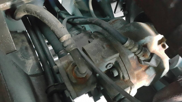 ขาย รถขุด KOBELCO รุ่น SK030 มือสองญี่ปุ่น สวยสภาพ พร้อมใช้งาน มือถือ/LINE ID : 0818753444 ขาย รถขุด KOBELCO รุ่น SK030 มือสองญี่ปุ่น สวยสภาพ พร้อมใช้งาน มือถือ/LINE ID : 0818753444