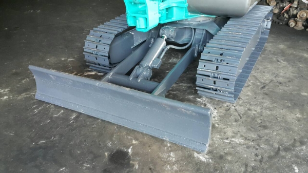 ขาย รถขุด KOBELCO รุ่น SK030 มือสองญี่ปุ่น สวยสภาพ พร้อมใช้งาน มือถือ/LINE ID : 0818753444 ขาย รถขุด KOBELCO รุ่น SK030 มือสองญี่ปุ่น สวยสภาพ พร้อมใช้งาน มือถือ/LINE ID : 0818753444