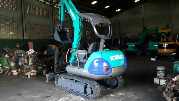 ขาย รถขุด KOBELCO รุ่น SK030 มือสองญี่ปุ่น สวยสภาพ พร้อมใช้งาน มือถือ/LINE ID : 0818753444 ขาย รถขุด KOBELCO รุ่น SK030 มือสองญี่ปุ่น สวยสภาพ พร้อมใช้งาน มือถือ/LINE ID : 0818753444