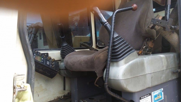 ขายด่วนแม็กโคร PC 60-6 คอนโทรนสั้น ขายด่วนแม็กโคร PC 60-6 คอนโทรนสั้น