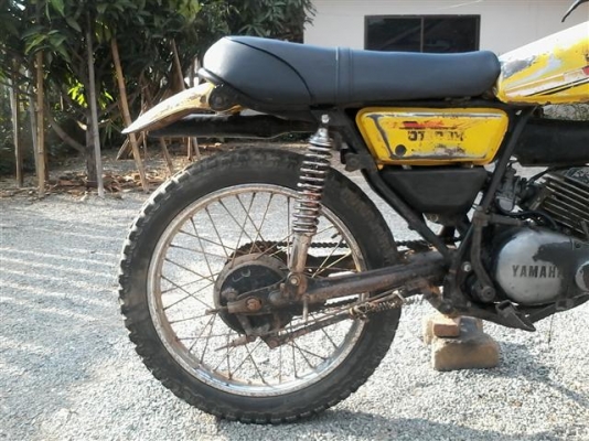 ขาย DT100 มีเล่มไม่มีชุดโอนภาษีขาดเครื่องดีรถเดิมแห้งๆคันสตาร์ทคันเกียร์โครงไม่เชื่อมเหมาะเอาไปปั้นต่อ ขาย 8900 บาท