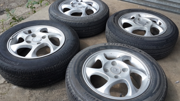 ล้อเดิม Honda Accord 4รู114 แถมยาง พร้อมใช้งาน ล้อเดิม Honda Accord 4รู114 แถมยาง พร้อมใช้งาน