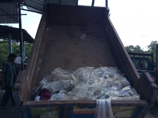 รถ 6 ล้อ TOYOTA L85 แรง หัว NKR ISUZU ดั้ม 3 คิว