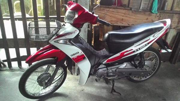 ขาย Spark 115 i หัวฉีด ปี56 สภาพเดิมๆ ตามรูปเลยครับ เอกสารครบ 16500 บาท ขาย Spark 115 i หัวฉีด ปี56 สภาพเดิมๆ ตามรูปเลยครับ เอกสารครบ 16500 บาท