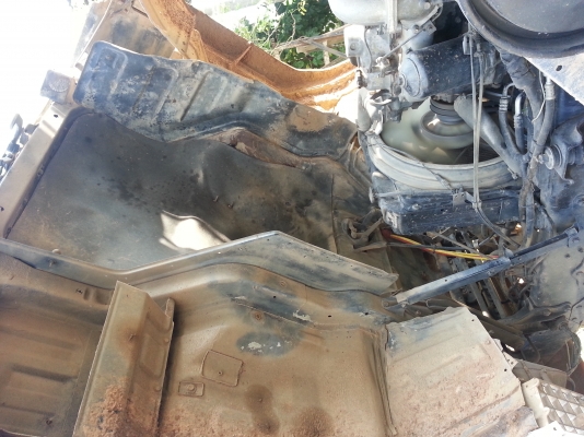 ขายไอ้หลง TURBO เกียร์เดิม10เกียร์ 2เพลา ช่วงล่างเดิมๆ