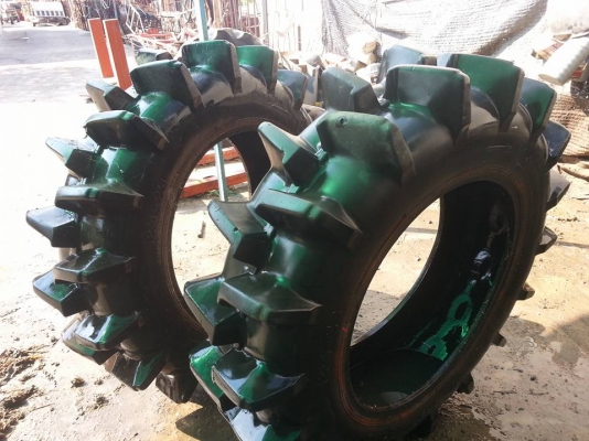 ขายยางดอกลงนา..ไม่กลัวหล่ม  ขนาดขอบ 26 สำหรับ 45 47 49 แรงครับ