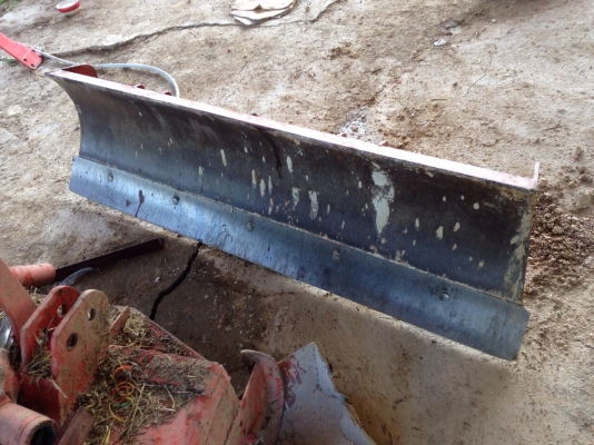 ขายอุปกรณ์ชุดดันดินรถไถรุ่น FD163D สำหรับรถไถรุ่น36แรง