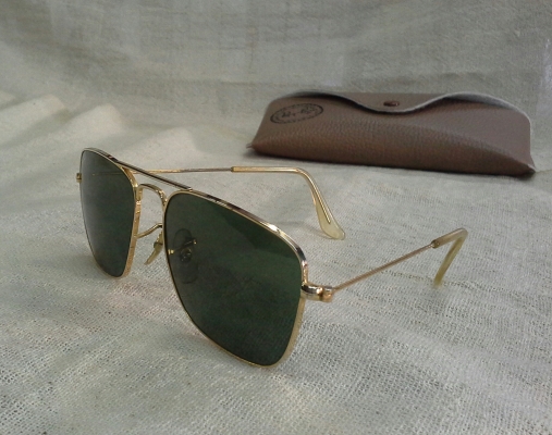 อภิมหาแว่นตาซุปตาร์มาแล้ว  B&amp;L RAY-BAN CARAVAN U.S.A.