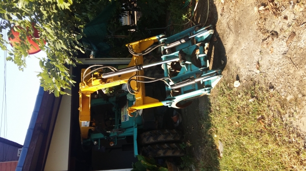 รถคีมอ้อยใช้ได้ 5000ตัน