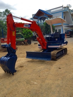 KOBOTA KH-030 ขนาดpc-30 (มีVDOให้ชม)รถเก่านอกมีเอกสารใบอินวอย ติดต่อ 085-5632278 (ราคาต่อรองได้)