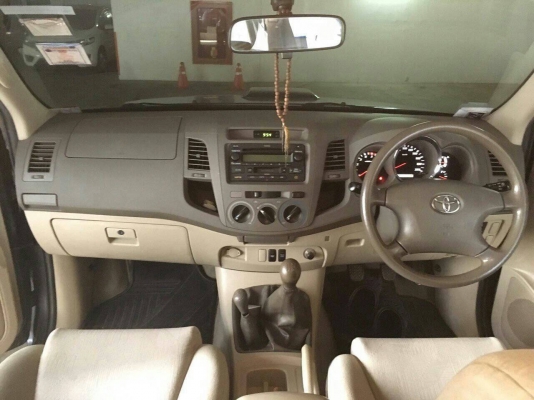 3.0d4x4รถสวยๆเดิมๆมือเดียวไม่เคยชนไม่เคยทำสีสักชิ้นเข็คศูนย์ตลอด