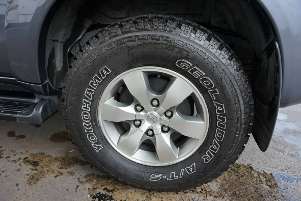 3.0d4x4รถสวยๆเดิมๆมือเดียวไม่เคยชนไม่เคยทำสีสักชิ้นเข็คศูนย์ตลอด