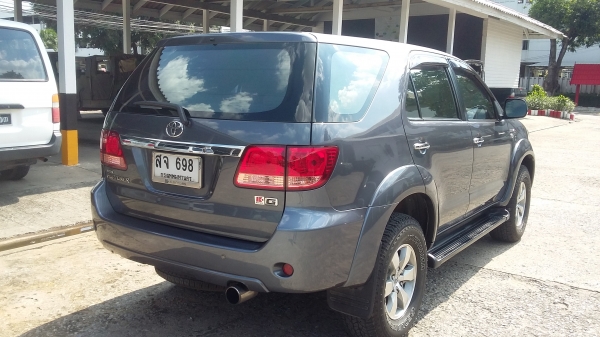 3.0d4x4รถสวยๆเดิมๆมือเดียวไม่เคยชนไม่เคยทำสีสักชิ้นเข็คศูนย์ตลอด