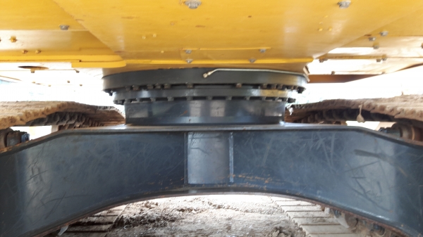 KOMATSU  PC200-7  ใช้งาน2200ช.ม.