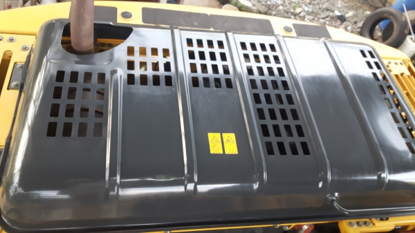 KOMATSU  PC200-7  ใช้งาน2200ช.ม.