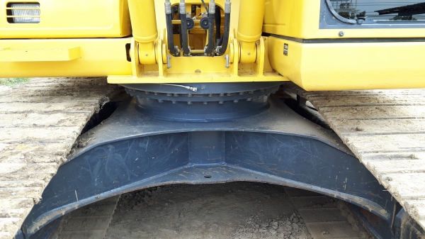 KOMATSU  PC200-7  ใช้งาน2200ช.ม.