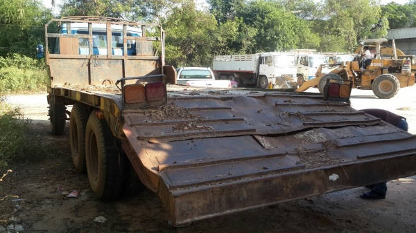 ขายด่วนหางปลา2เพลาขึ้นแม็คโคร200สบายช่วงล่างใหญ่ มีสโลว์กลางโทร0843923995