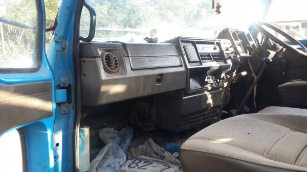 ขายด่วนหางปลา2เพลาขึ้นแม็คโคร200สบายช่วงล่างใหญ่ มีสโลว์กลางโทร0843923995