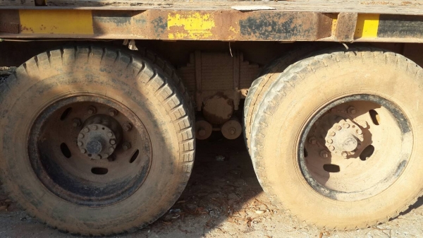 ขายด่วนหางปลา2เพลาขึ้นแม็คโคร200สบายช่วงล่างใหญ่ มีสโลว์กลางโทร0843923995