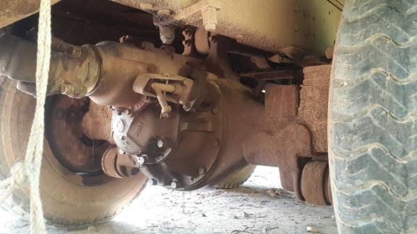 ขายด่วนหางปลา2เพลาขึ้นแม็คโคร200สบายช่วงล่างใหญ่ มีสโลว์กลางโทร0843923995