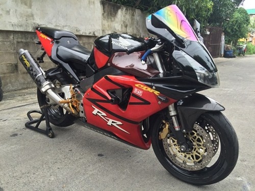 CBR 954RR ทะเบียนแท้ๆ 199,000 บาท รับซื้อขายแลกเปลี่ยนคับ
