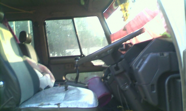 ขาย 950,000บ สิบล้อ มิตซู ไอ้หลง FN527 TF-61&times;&times;-220โบว์ ช่วงล่างเบรคเกียร์ใหญ่10สปีส ดั้มสามมิต มีระบบลากจูง สภาพดีสวยจัดพร้อมใช้ ทะเบียนพร้อมโอน