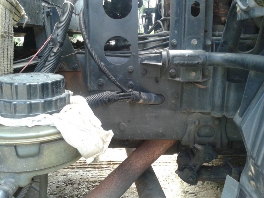 18ล้อหัว-หาง...320แรงปี47HINO FM2PKPACและหางพื้นเรียบSMM..2คาน. รถสวยมาก เดิมๆยางเต็มทั้งหัวหาง...