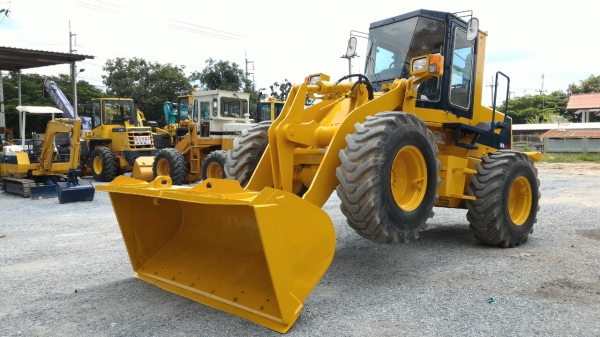 Komatsu WA 150-1 นำเข้าจากญี่ปุ่น โทร.090-986-2521 อ๊อบ