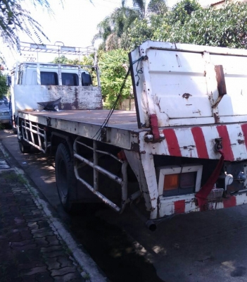 ขาย 435,000บ หกล้อ อีซูซุ FTR165แรง พื้นเรียบ ช่วงยาว 7.20ม แคชชีใหญ่ สภาพดีสวยพร้อมใช้ ทะเบียนครบ