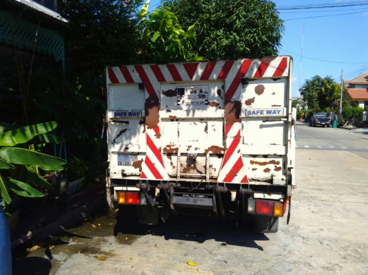 ขายราคา 225,000บ สีล้อ อีซูซุ NKR 88 เกียร์สั้น ช่วงยาว 3.20ม ท้ายลิฟไฮโลริส สภาพดีสวยพร้อมใช้ ทะเบียนพร้อมโอน