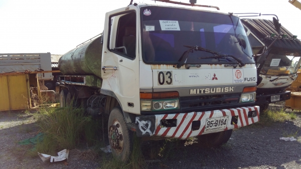 ขายด่วนครับ รถน้ำ มิตชู M6 ขายตามสภาพ ครับ