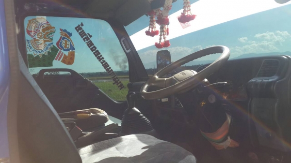 คุณอ้น ลำปางมัดจำเเล้วขอบคุณครับ""ขาย650000""ล้อดั้มNPR130 เทอร์โบว์ ปี48 หางเเท้สภาพสวยพร้อมใช้งาน ครบทุกระบบ เล่มพร้อมโอน