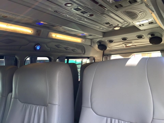 โทร 0922726669 คุณตันหยง ตู้เบสออโต้แวน ขายรถตู้ วาง เจ เครื่อง 3000 cc LPG /เบนซิน ปี 2007 เกียร์ธรรมดา แต่ง่เต็มลำ