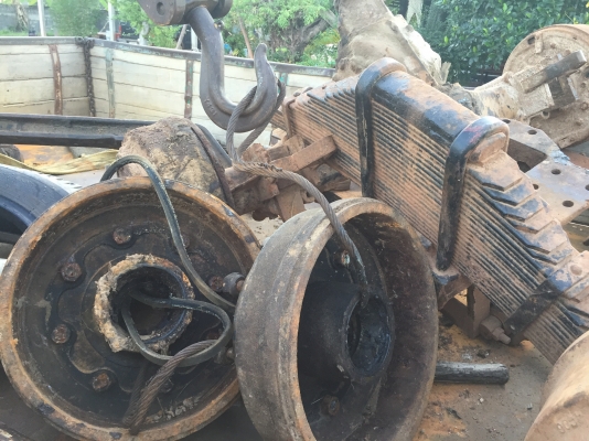 เฟืองท้ายIsuzu พร้อมคานหน้า เฟืองท้ายIsuzu พร้อมคานหน้า