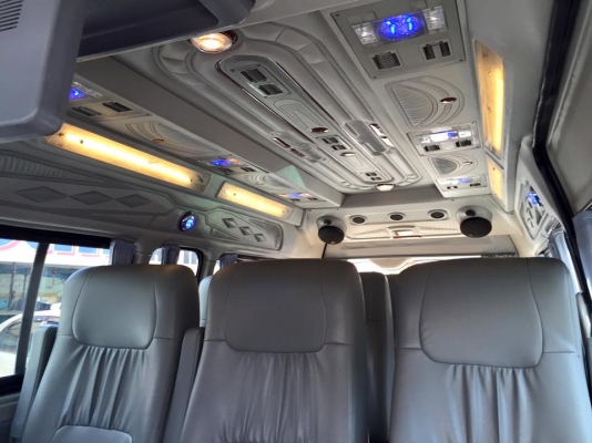 โทร 0922726669 คุณตันหยง ตู้เบสออโต้แวน ขายรถตู้ วาง เจ เครื่อง 3000 cc LPG /เบนซิน ปี 2007 เกียร์ธรรมดา แต่ง่เต็มลำ /  ราคา 533,000 บาท