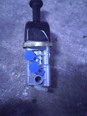 ขายวาวล์ลมตัวลูก 1800  บาท โทร 0906208746