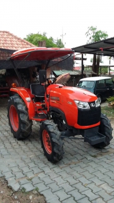 รถไถ kubota l3608